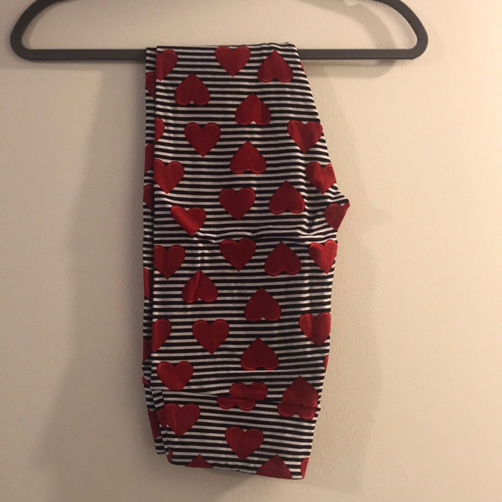 LuLaRoe Valentines Day Leggings